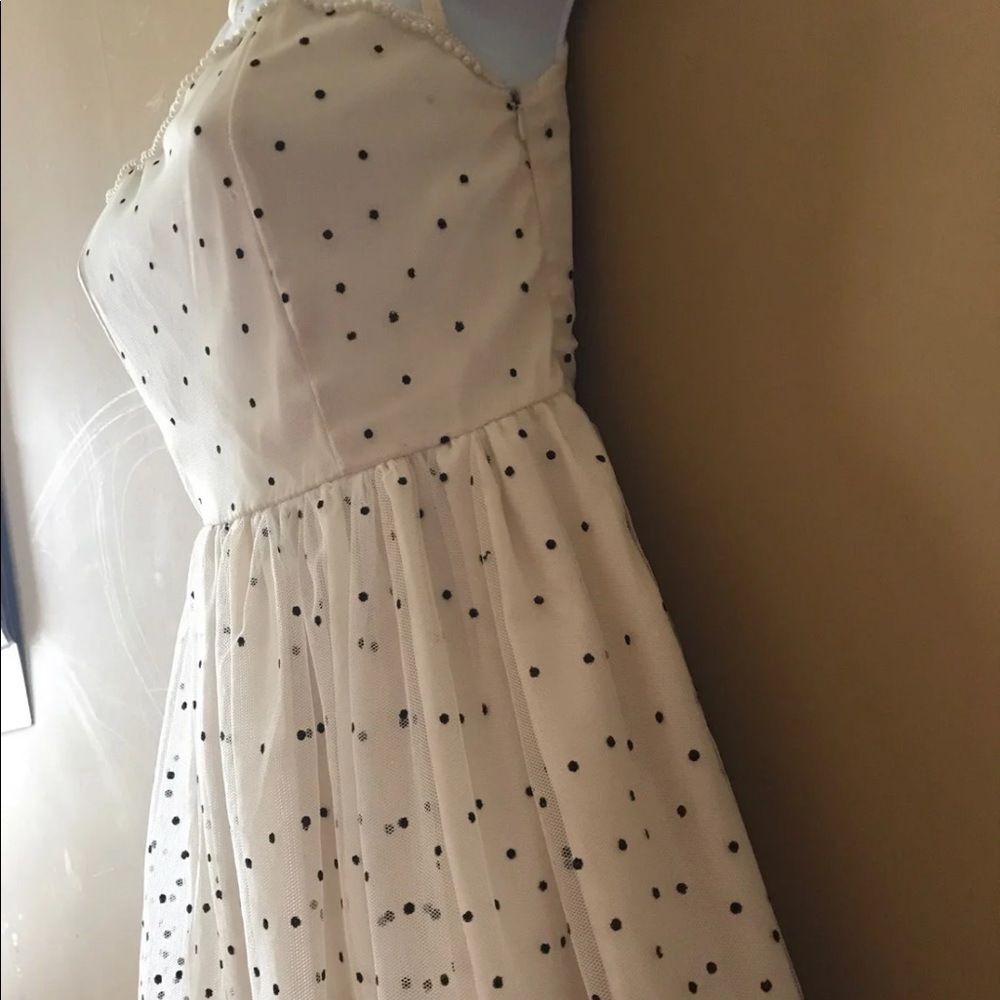 Dress - Picture 2 of 3